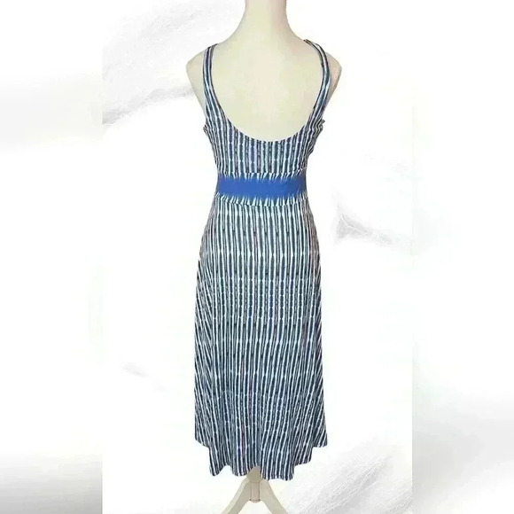 BCBG MaxAzria Eileen Halter Cut Out  High And Low Dress Sz XXS - Picture 4 of 8